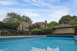 Photo 28- click for photo gallery